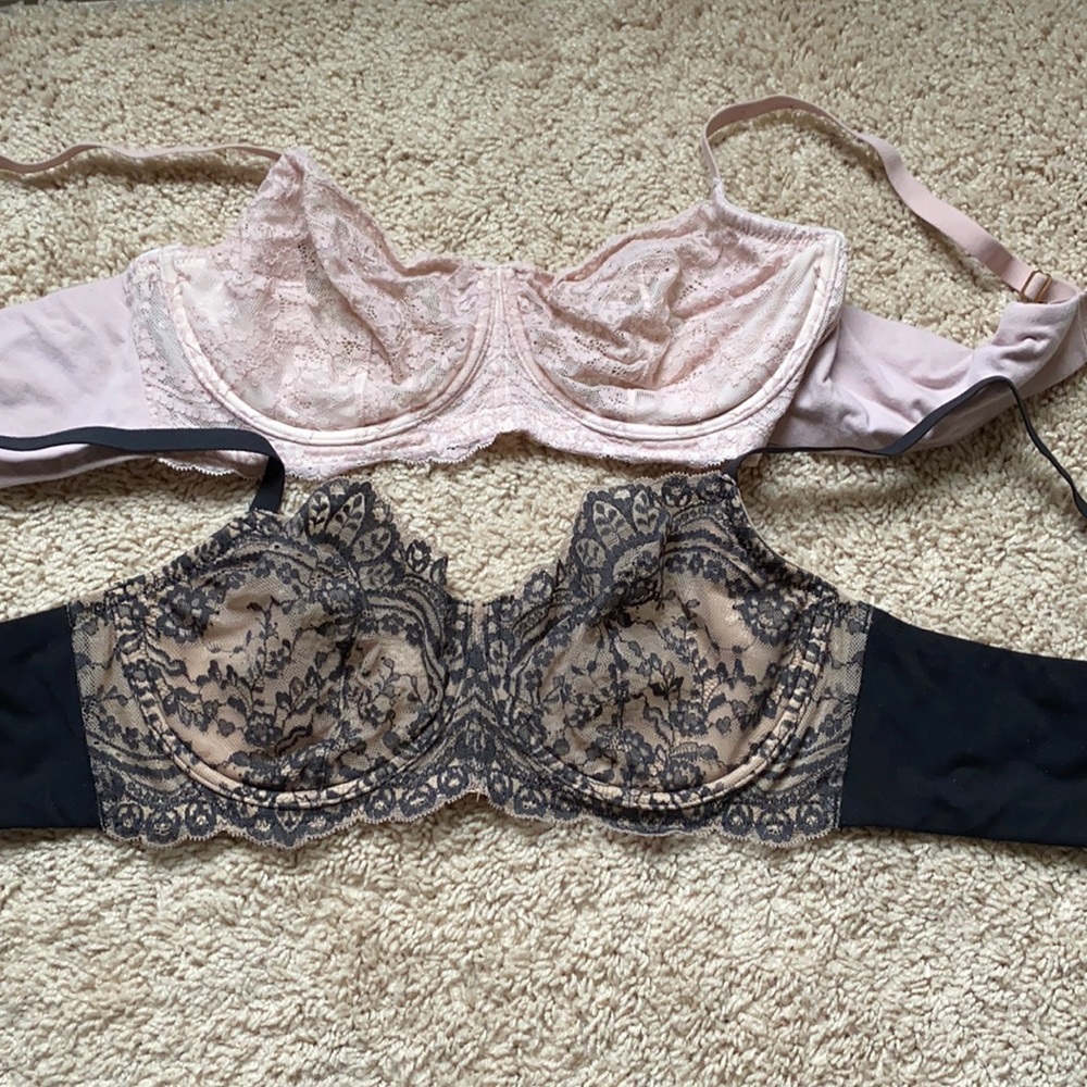 Two natori Bras